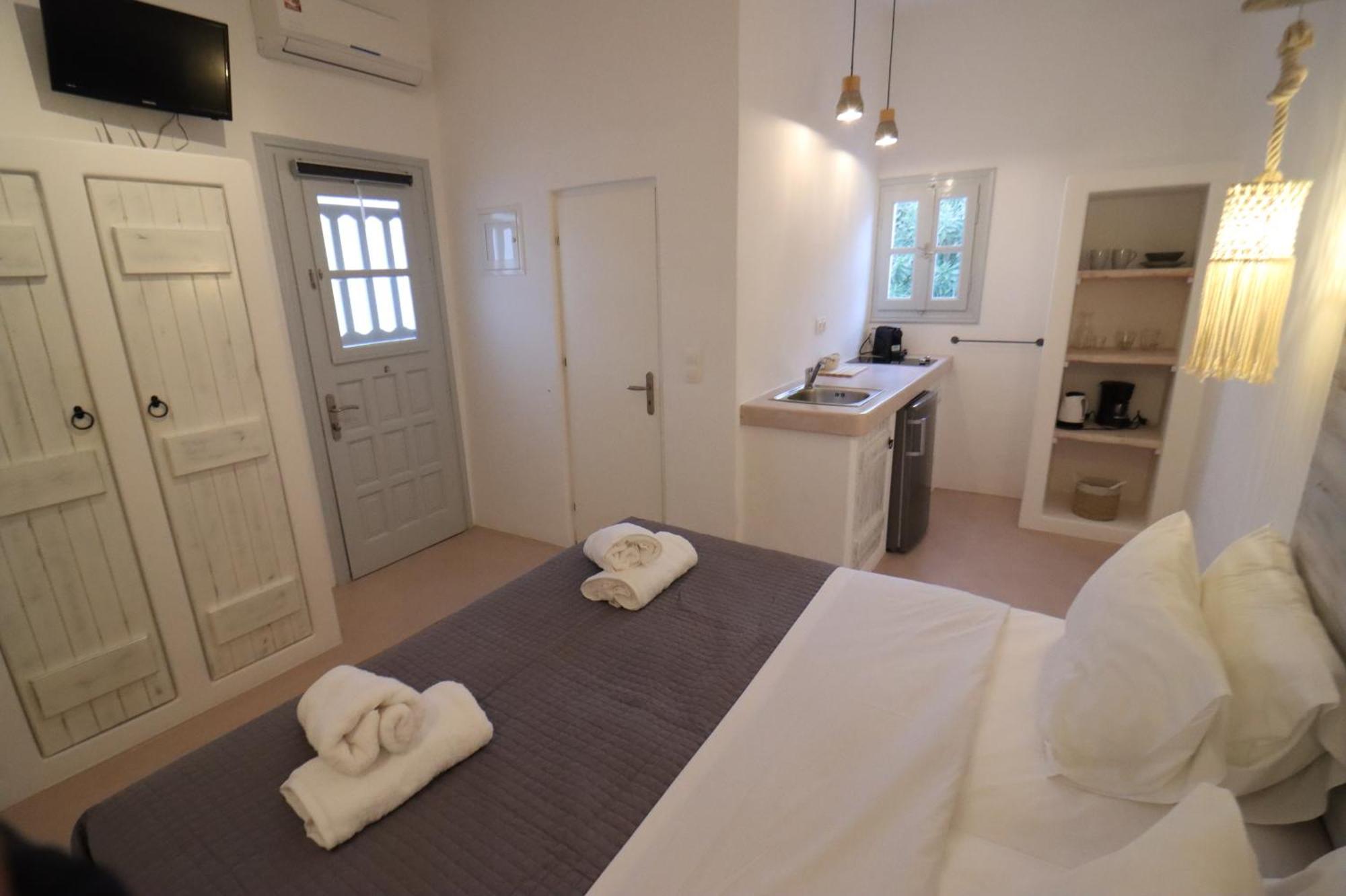 Flisvos Beach Studios Naxos City Buitenkant foto